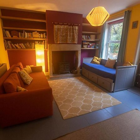 Beautiful Riverside Home, Hebden Bridge, Woodland Views, Sleeps 2 - 9 Экстерьер фото